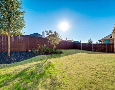 2668 Costa Mesa Drive - Photo Thumbnail 12