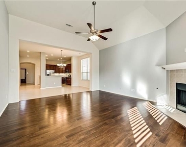 2668 Costa Mesa Drive - Photo Thumbnail 3