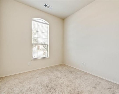2668 Costa Mesa Drive - Photo Thumbnail 6
