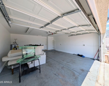 2824 W Angela Drive - Photo Thumbnail 51