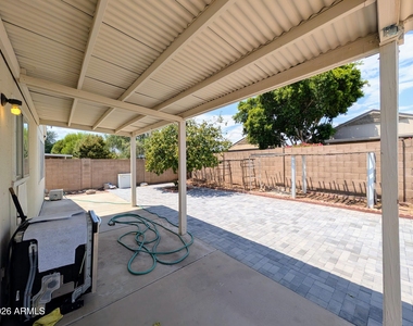2824 W Angela Drive - Photo Thumbnail 53