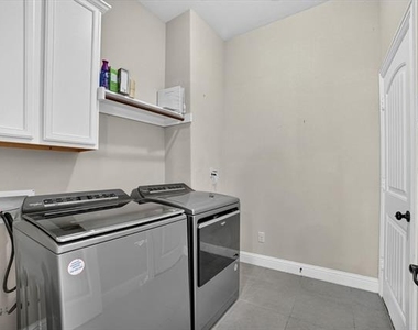 10712 Troutt Drive - Photo Thumbnail 25