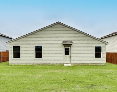 829 Eagles Nest Drive - Photo Thumbnail 1