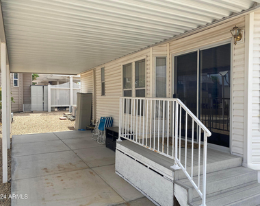 17200 W Bell Road - Photo Thumbnail 1