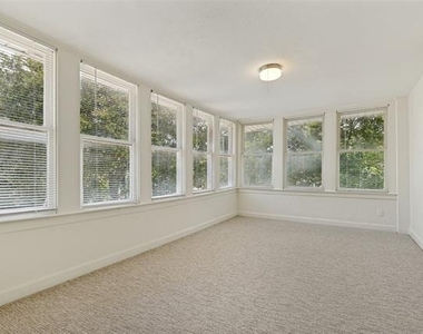 3528 Mockingbird Lane - Photo Thumbnail 9