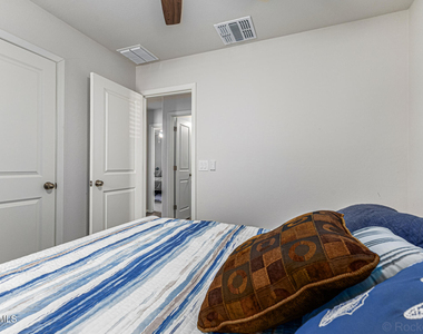 118 W Dewey Avenue - Photo Thumbnail 12