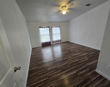 14360 County Road 545 - Photo Thumbnail 7