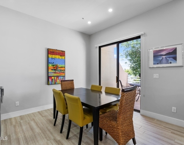 8270 N Hayden Road - Photo Thumbnail 10