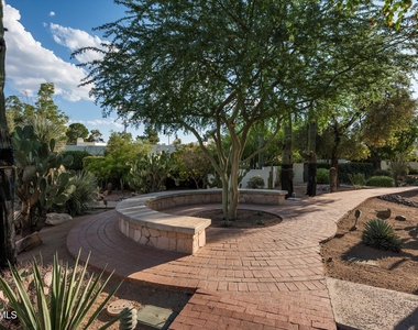 5101 N Casa Blanca Drive - Photo Thumbnail 27