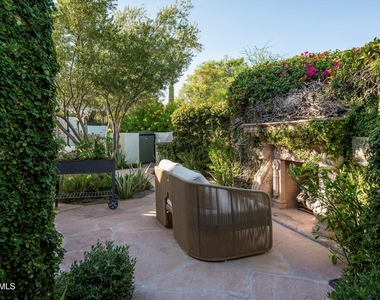 5101 N Casa Blanca Drive - Photo Thumbnail 21