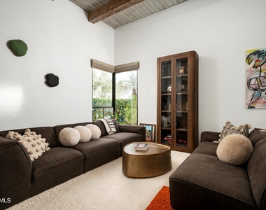 5101 N Casa Blanca Drive - Photo Thumbnail 6
