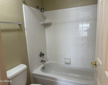 5950 N 78th Street - Photo Thumbnail 14