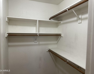 5950 N 78th Street - Photo Thumbnail 18