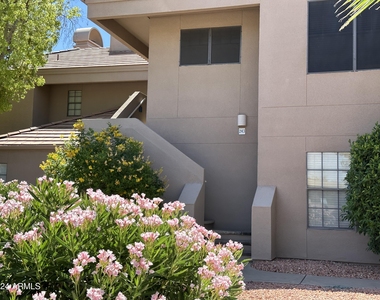 5950 N 78th Street - Photo Thumbnail 3