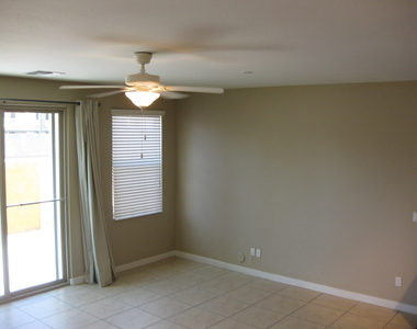 1115 E Cedar Street - Photo Thumbnail 15