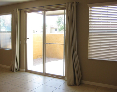 1115 E Cedar Street - Photo Thumbnail 3