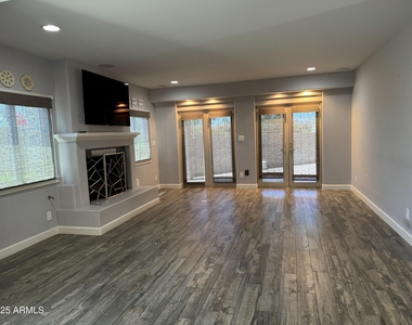 8100 E Camelback Road - Photo Thumbnail 13