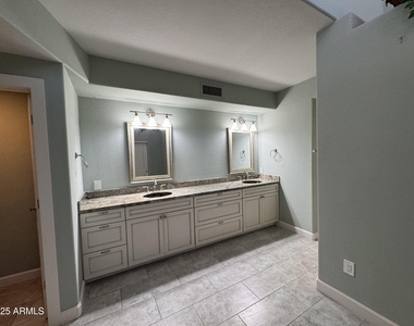 8100 E Camelback Road - Photo Thumbnail 22