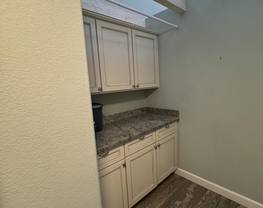 8100 E Camelback Road - Photo Thumbnail 29