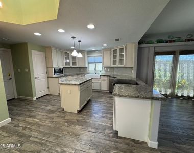8100 E Camelback Road - Photo Thumbnail 7