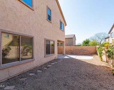 2526 W Desert Vista Trail - Photo Thumbnail 23