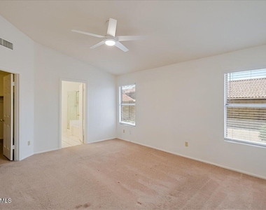 19324 N 75th Drive - Photo Thumbnail 11