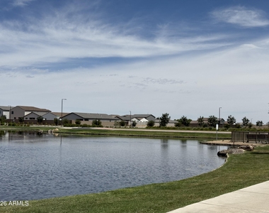 2370 E Steer Drive - Photo Thumbnail 4