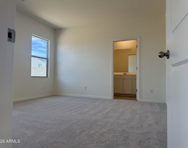 2370 E Steer Drive - Photo Thumbnail 21