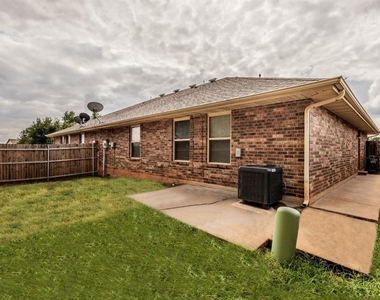 3602 Janus - Photo Thumbnail 12