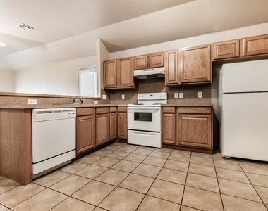 3602 Janus - Photo Thumbnail 4