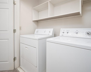 336 Lariat Circle - Photo Thumbnail 26