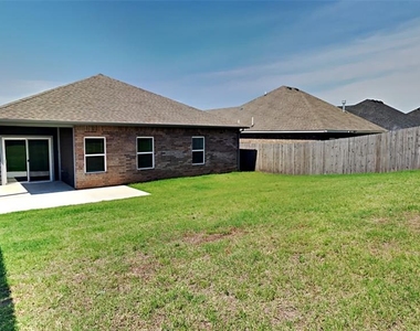600 Nw 182nd Street - Photo Thumbnail 15