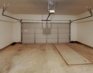 600 Nw 182nd Street - Photo Thumbnail 14