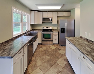 2108 Nw 114th Street - Photo Thumbnail 3