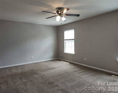 6731 Broad Valley Court - Photo Thumbnail 10