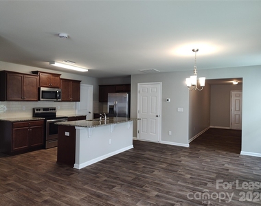 6731 Broad Valley Court - Photo Thumbnail 1