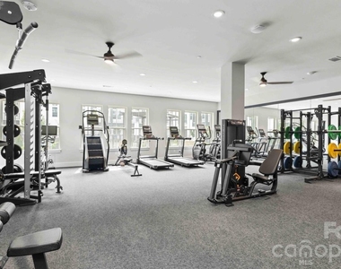 9035 Lindholm Drive - Photo Thumbnail 13