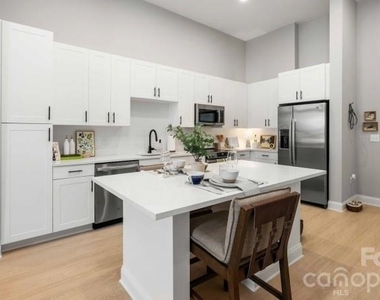 9035 Lindholm Drive - Photo Thumbnail 25