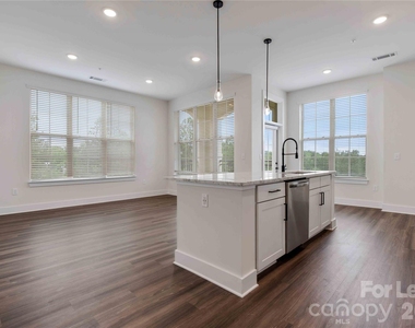11936 N Community House Road - Photo Thumbnail 25