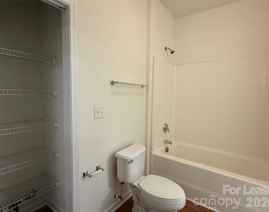 7033 Somerset Springs Drive - Photo Thumbnail 8