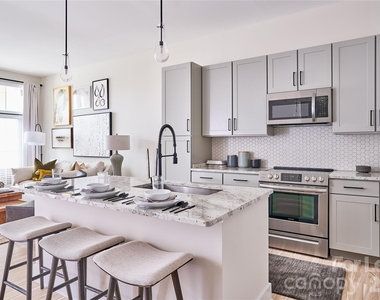 11936 N Community House Road - Photo Thumbnail 10