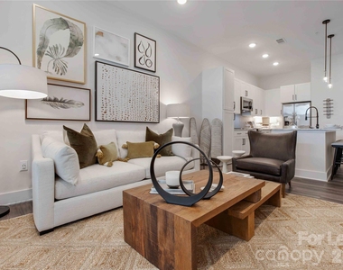 11936 N Community House Road - Photo Thumbnail 17