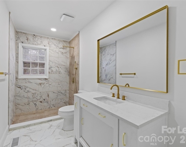 631 Townsend Avenue - Photo Thumbnail 22