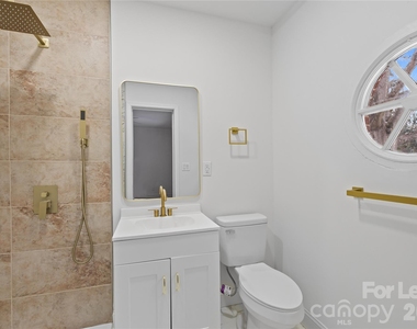 631 Townsend Avenue - Photo Thumbnail 19