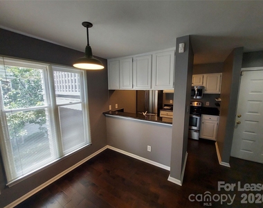 226 Queens Road - Photo Thumbnail 10