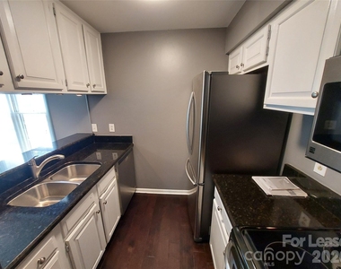 226 Queens Road - Photo Thumbnail 8