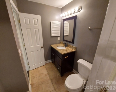 226 Queens Road - Photo Thumbnail 17