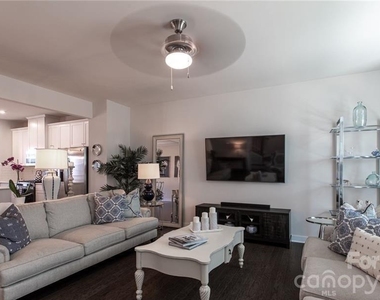 3023 Salix Bend Drive - Photo Thumbnail 17