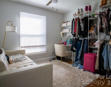 3520 Sargeant Drive - Photo Thumbnail 16