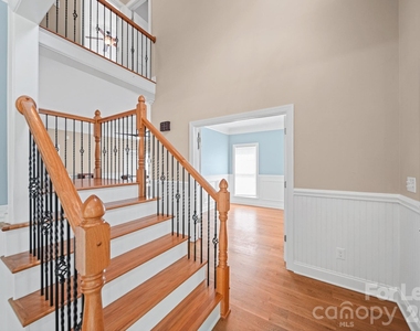 7107 Nesbit Road - Photo Thumbnail 6